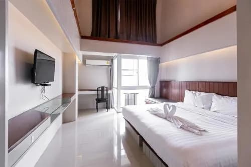 A Room Bangkok Sathorn