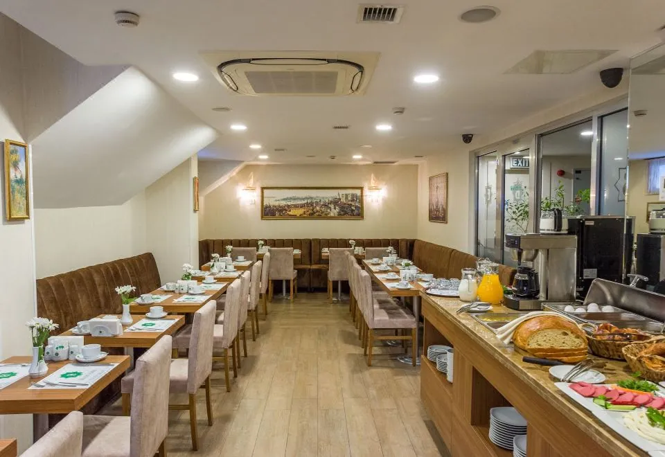 Bizim Hotel