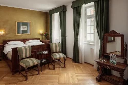 Roma Hotel