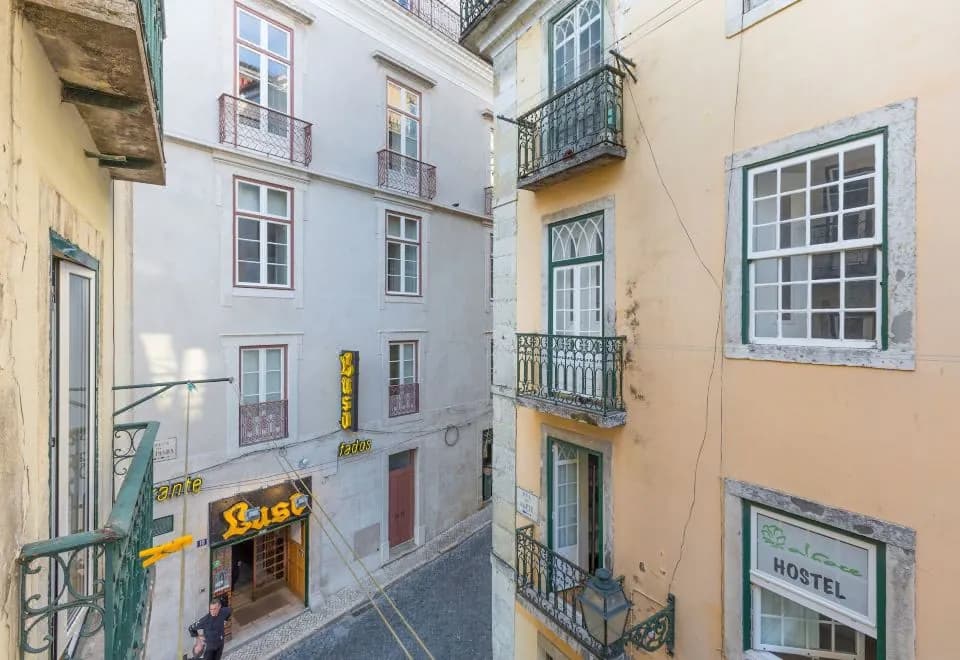 Sunny Bairro Alto / Chiado Apartment + Free Pick-up, by TimeCooler