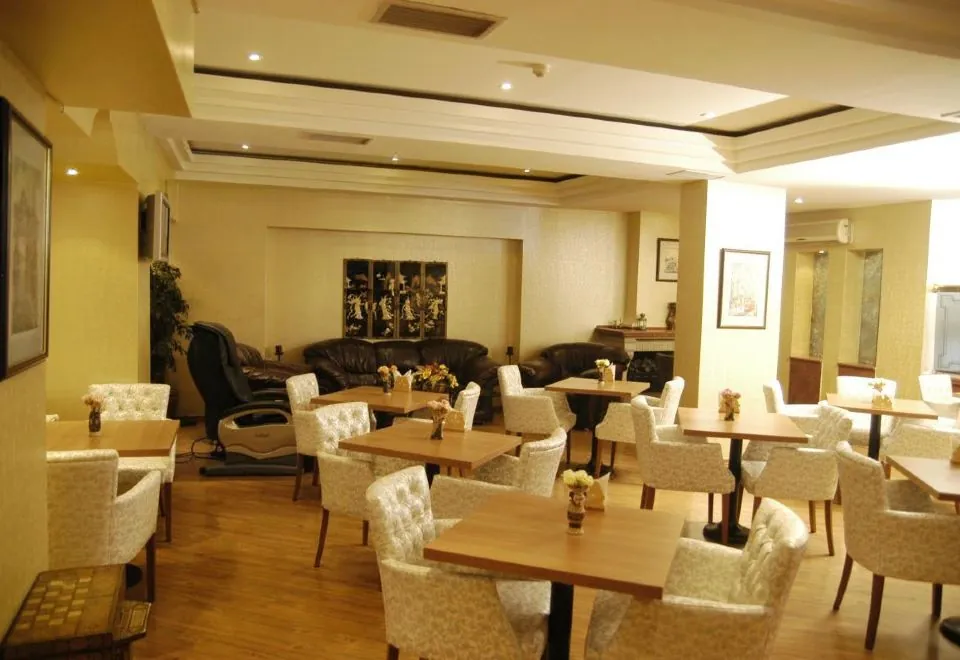 Beyaz Kuğu Hotel