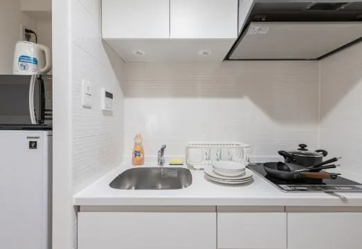 Ostay Shin-Osaka Station Hotel Apartment