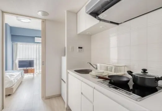 Ostay Shin-Osaka Station Hotel Apartment