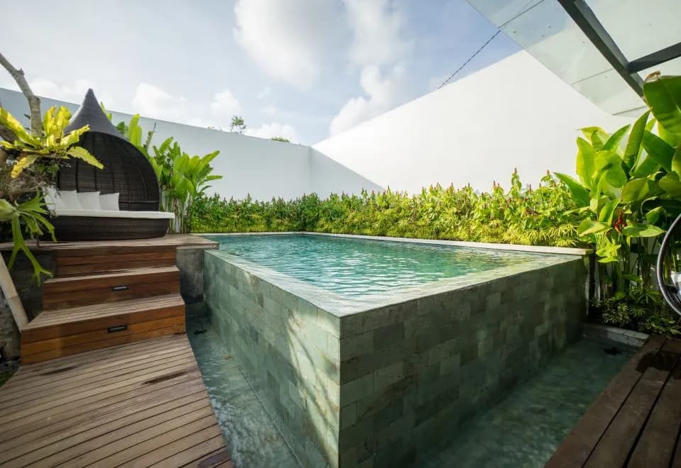 Villa Maitreya