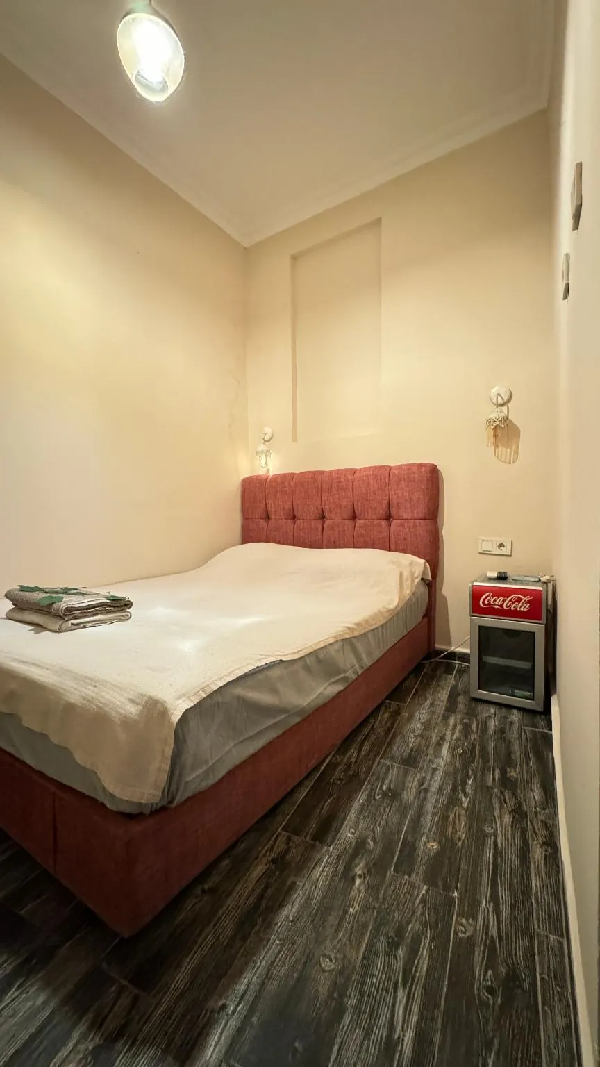 Callisto Pub & Kitchen & Hotel