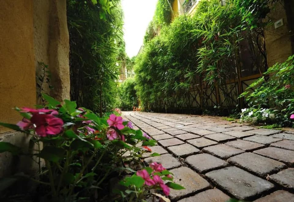 Les Patios du Marais 2