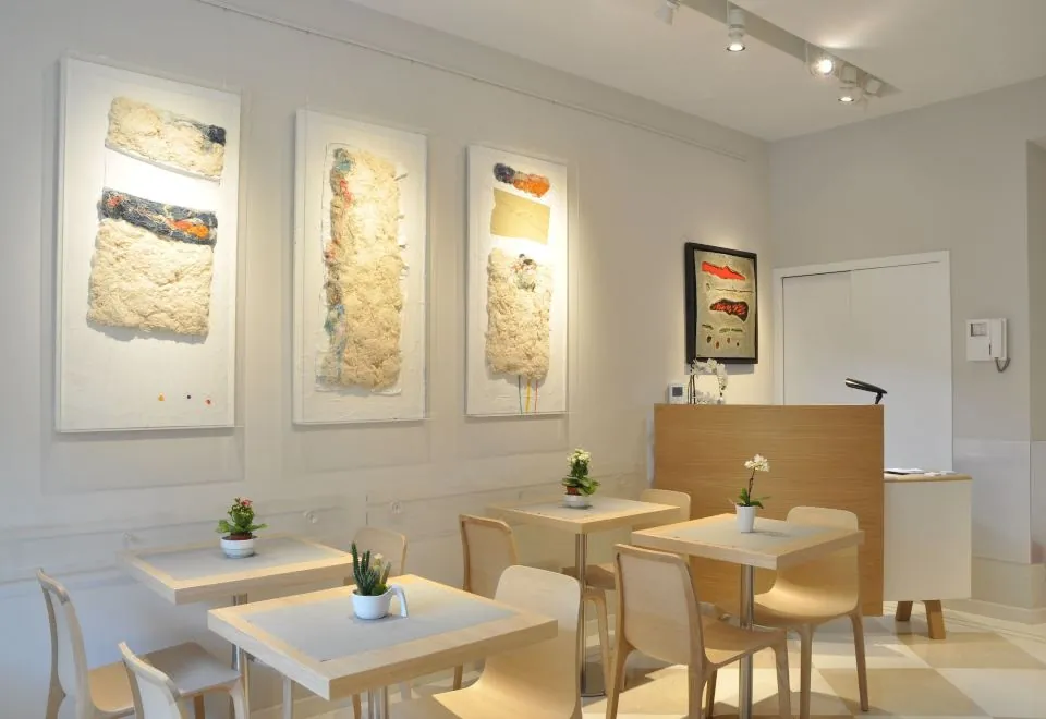 Navona Rooms