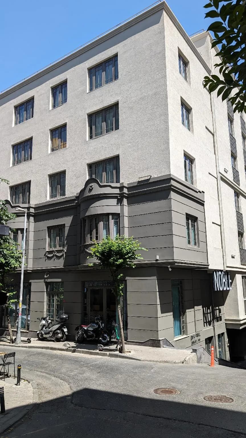 Noble Pangaltı