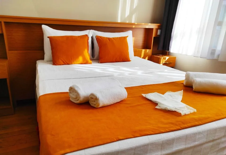 Lebon Hotel Old City
