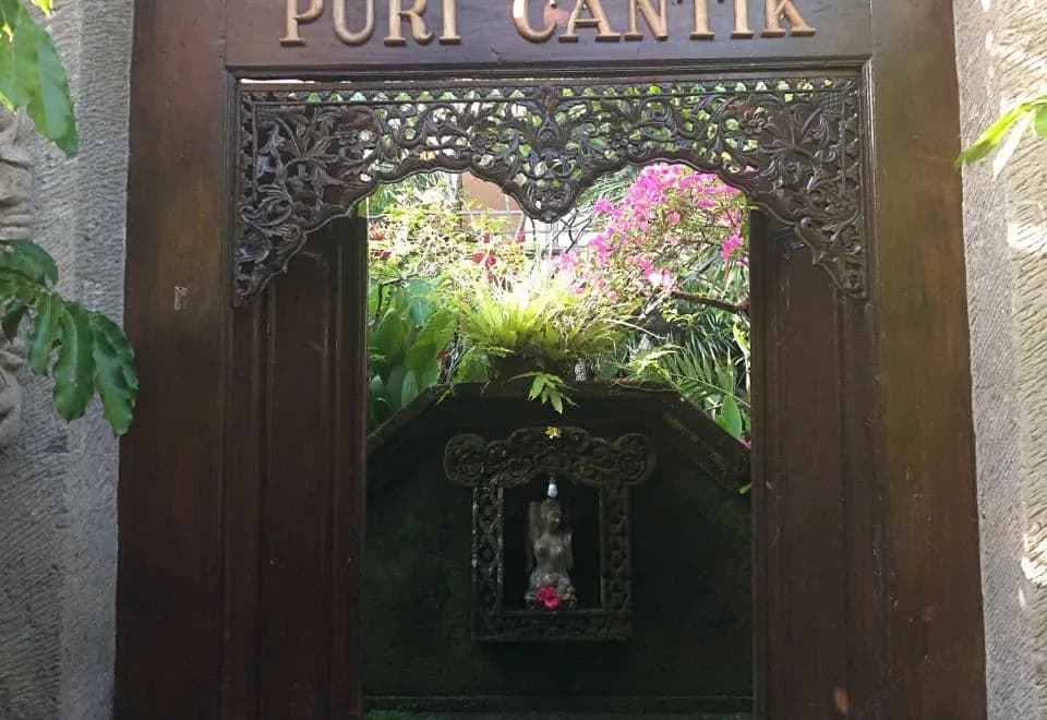 Puri Cantik