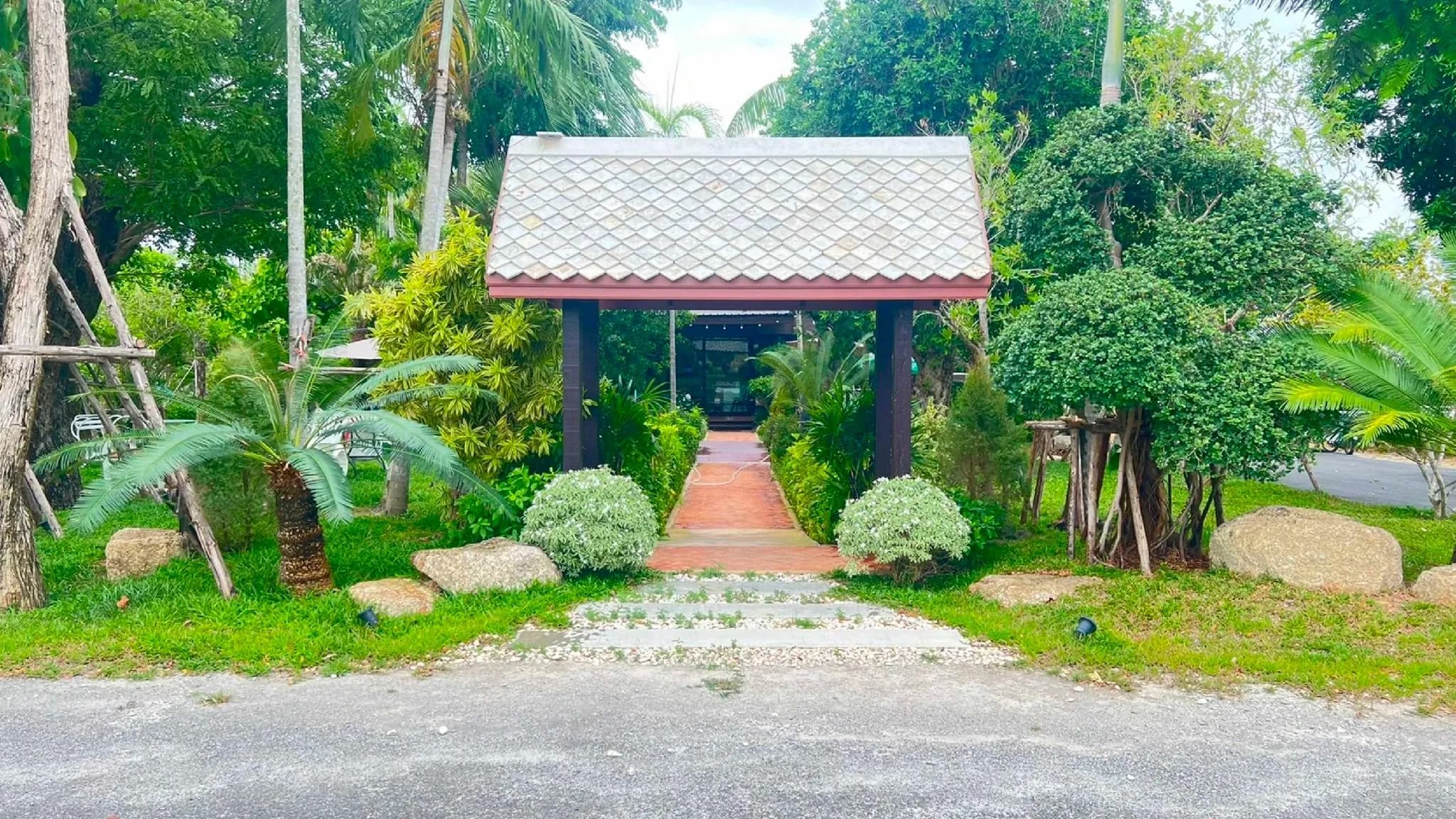 BannRai Tayai Cafe and Resort