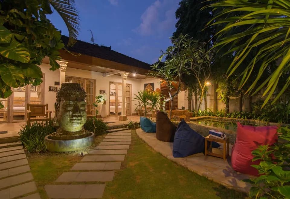 Bale Seminyak