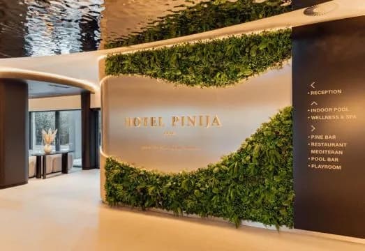 Hotel Pinija