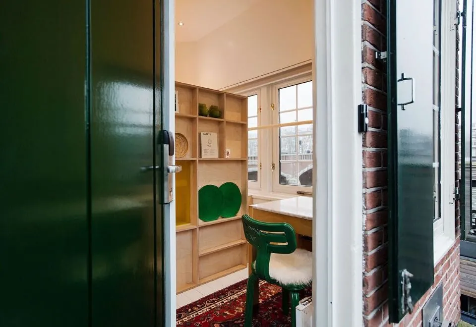 SWEETS - Nieuwe Amstelbrug
