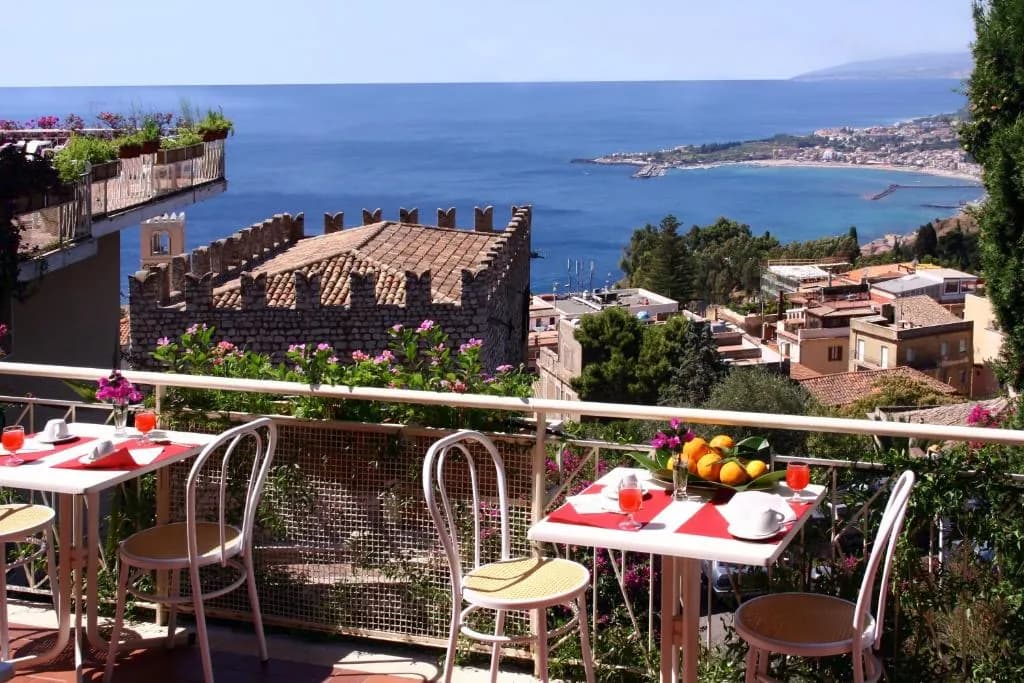 Hotel Mediterranee