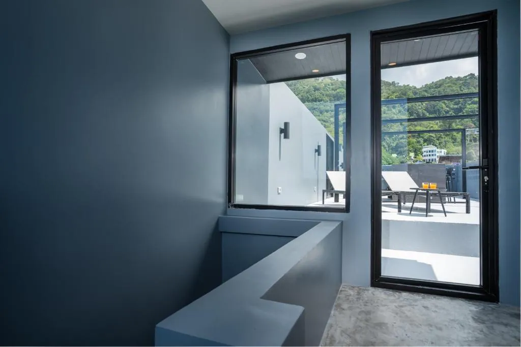 3 Double U - Kalim Sea View