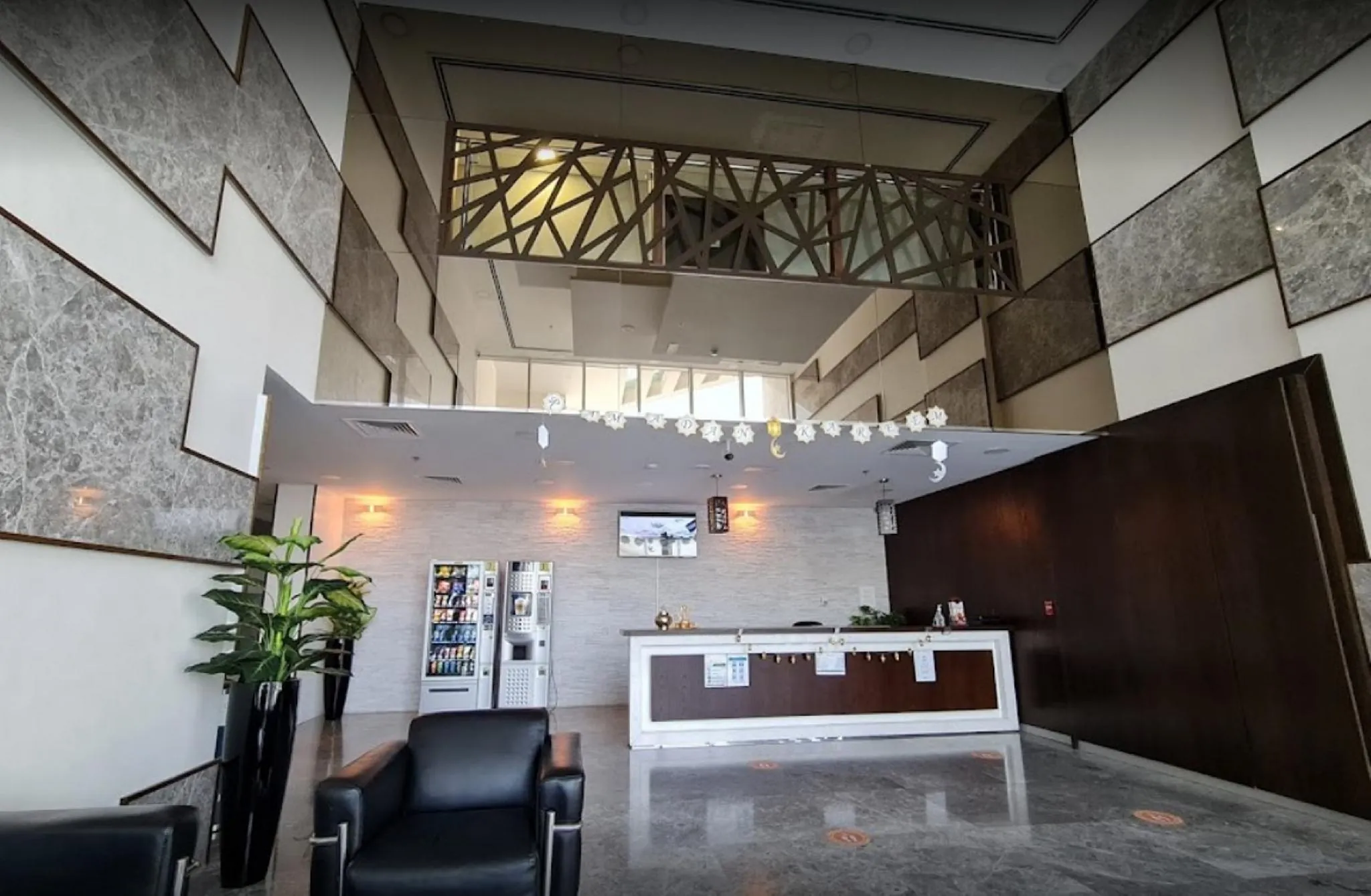 GLOBALSTAY. Azizi Royal Bay Apartments