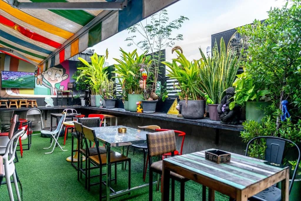 Vibes Hostel Bangkok