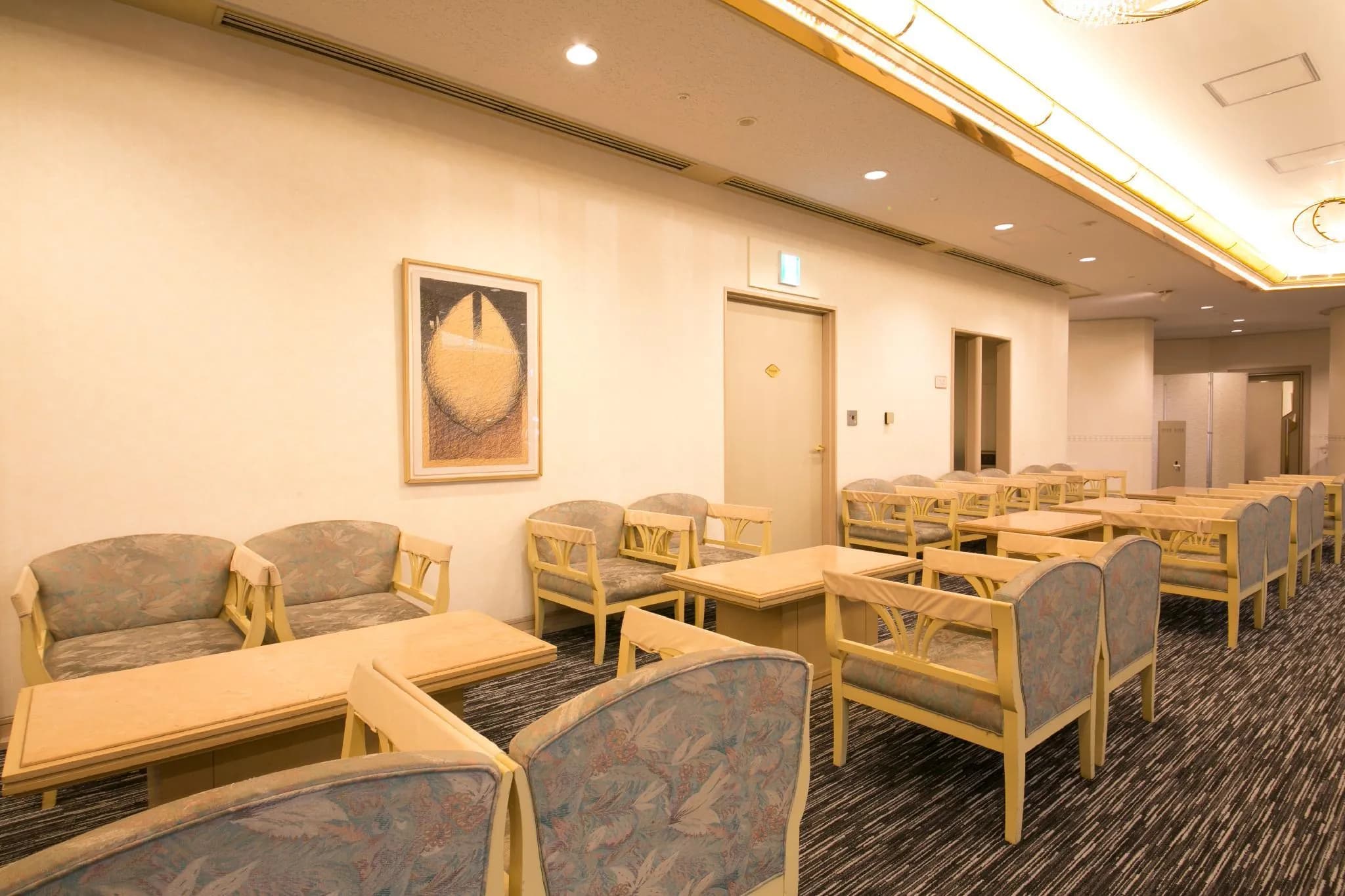 Shin Osaka Washington Hotel Plaza