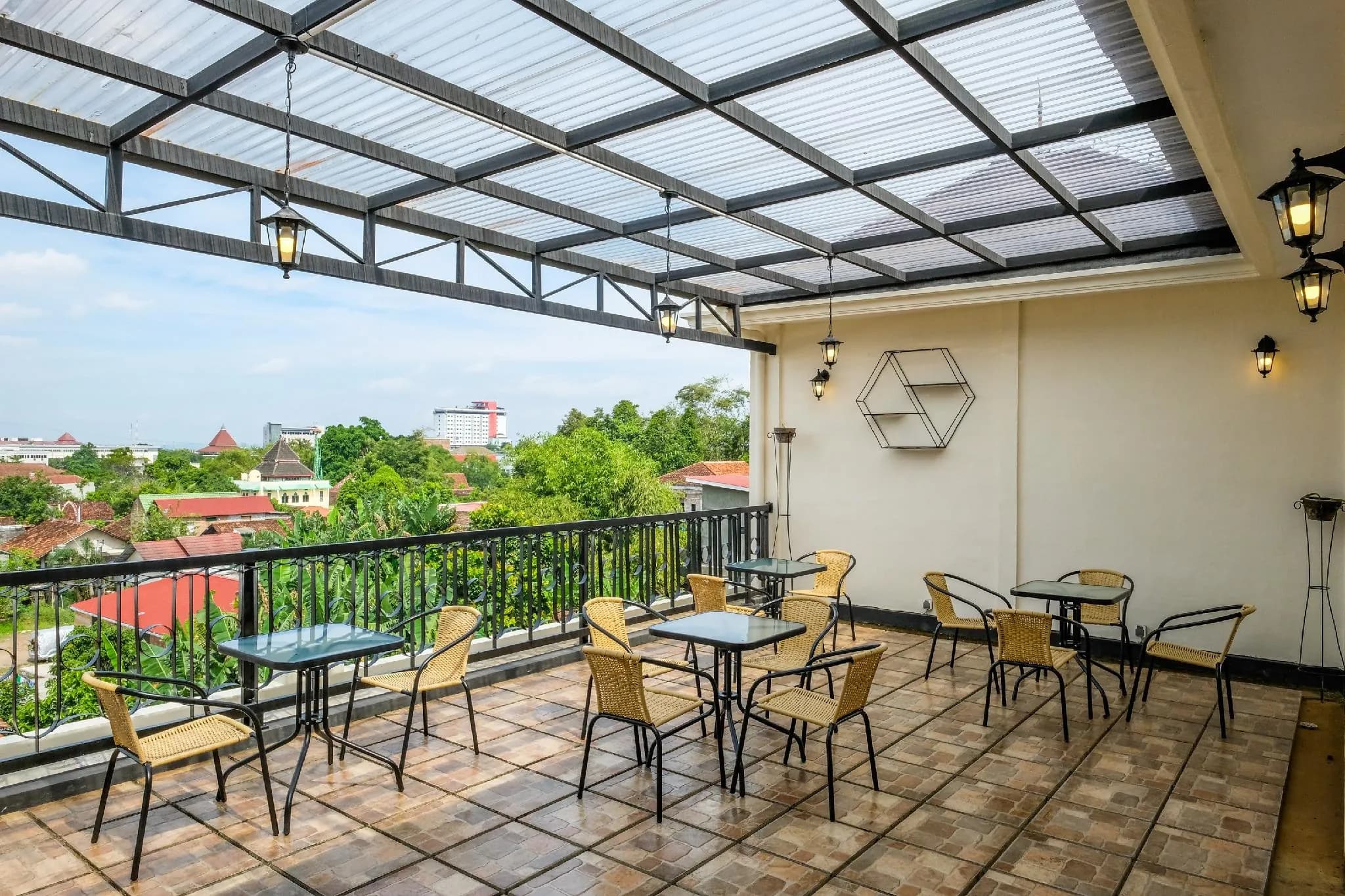 Rita residence Monjali RedPartner