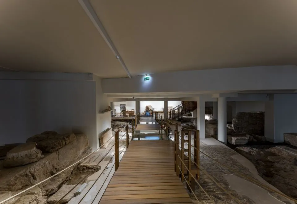 RuinAdalia Hotel