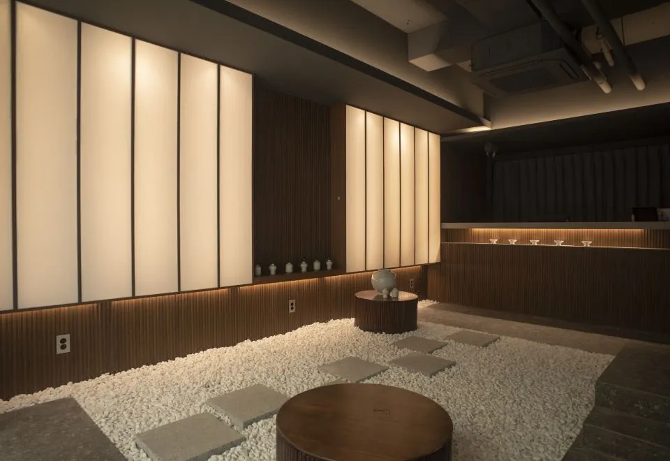 UH Suite The Myeongdong