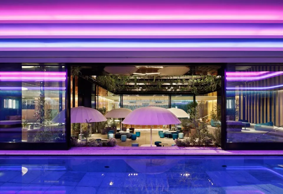 W Osaka