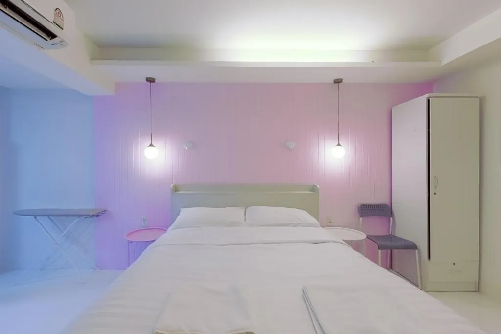24 degree hotel & hostels
