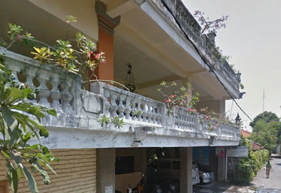 Semawang Beach Hotel