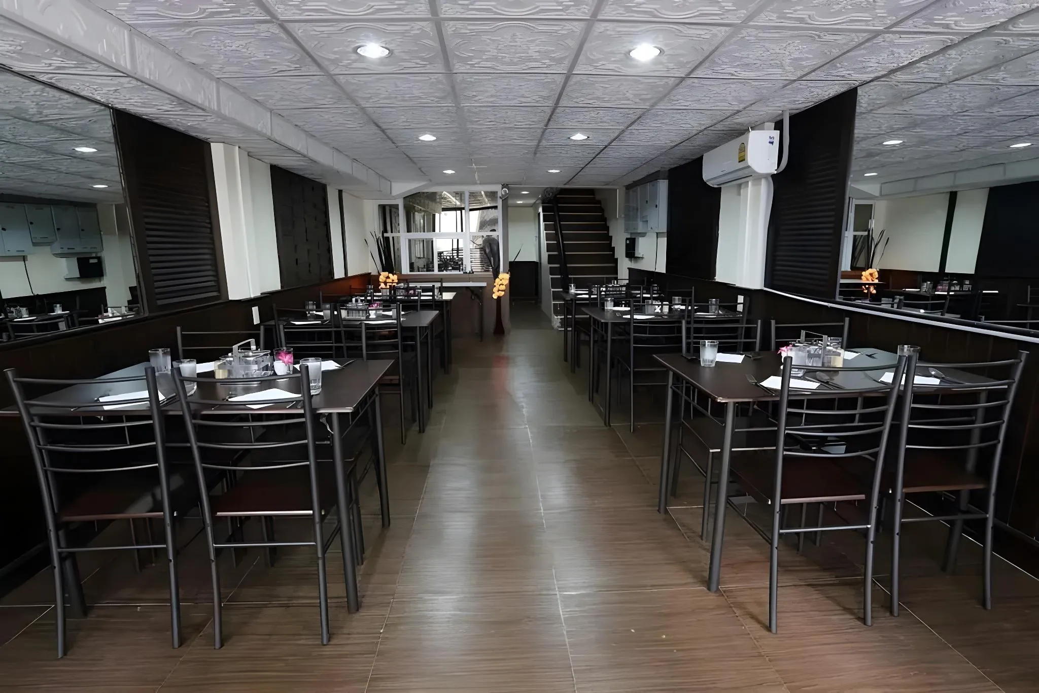 Sukhumvit 20 Hotel