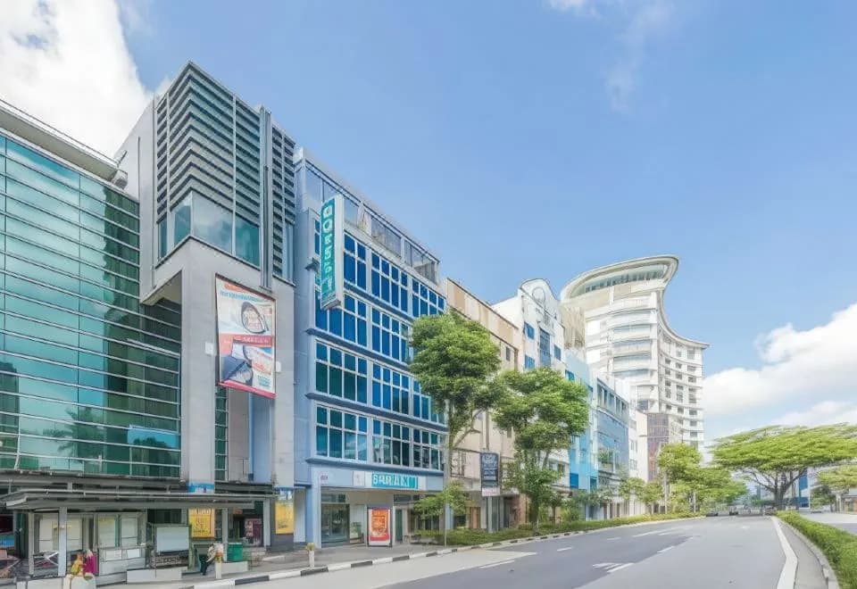 Hotel 81 Bugis Singapore (Staycation Approved)