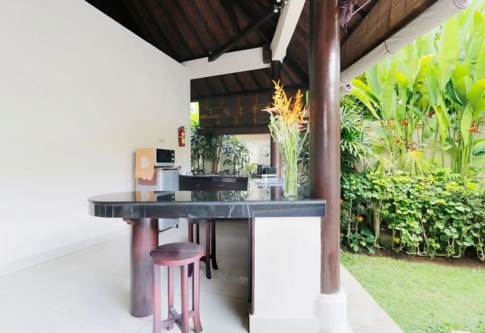 Heliconia Villa