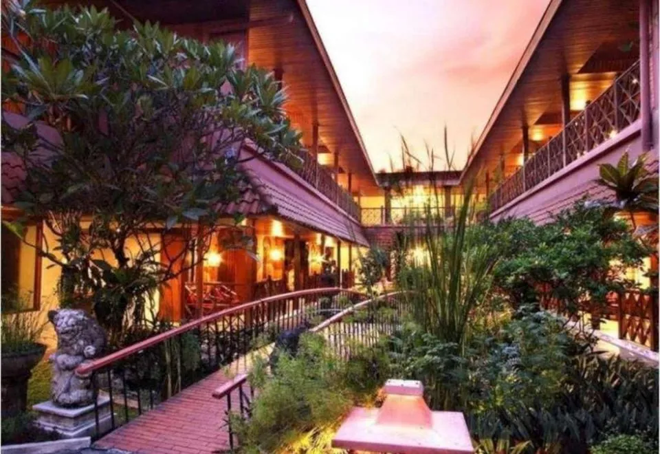 Puri Artha Hotel