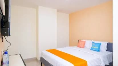 RedDoorz Near Malioboro Mall 2