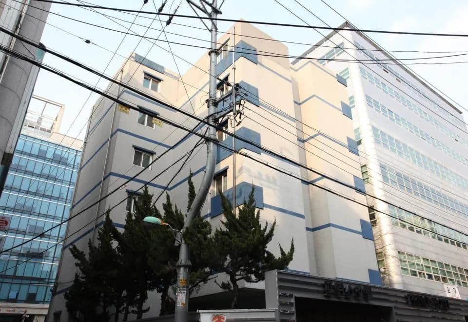 Prince Hotel