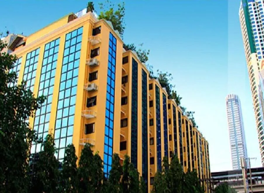 King Royal Garden Inn
