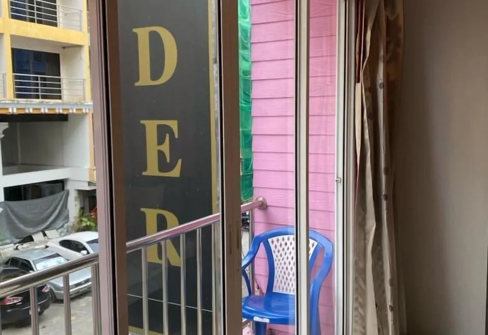 Lavender Hotel