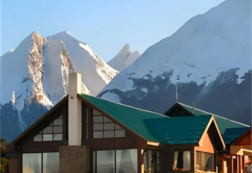 Tolkeyen Ushuaia Hotel