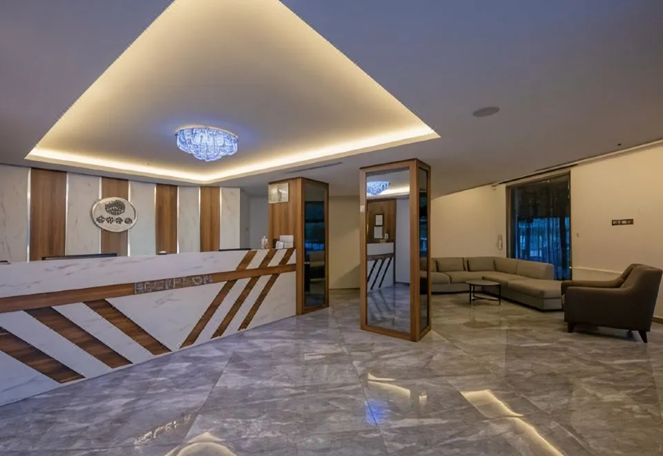 Citrus Park Hotel