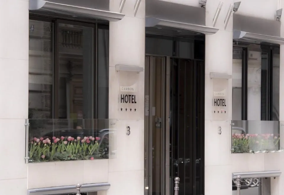 Hotel Cambon