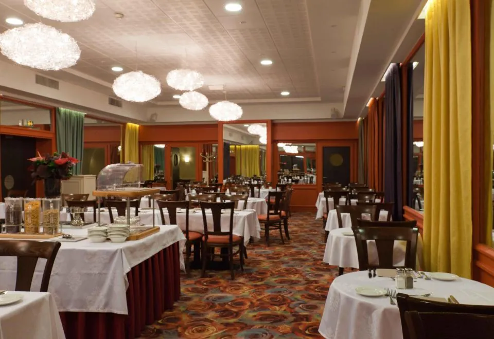 Hotel Vacances Bleues Provinces Opera