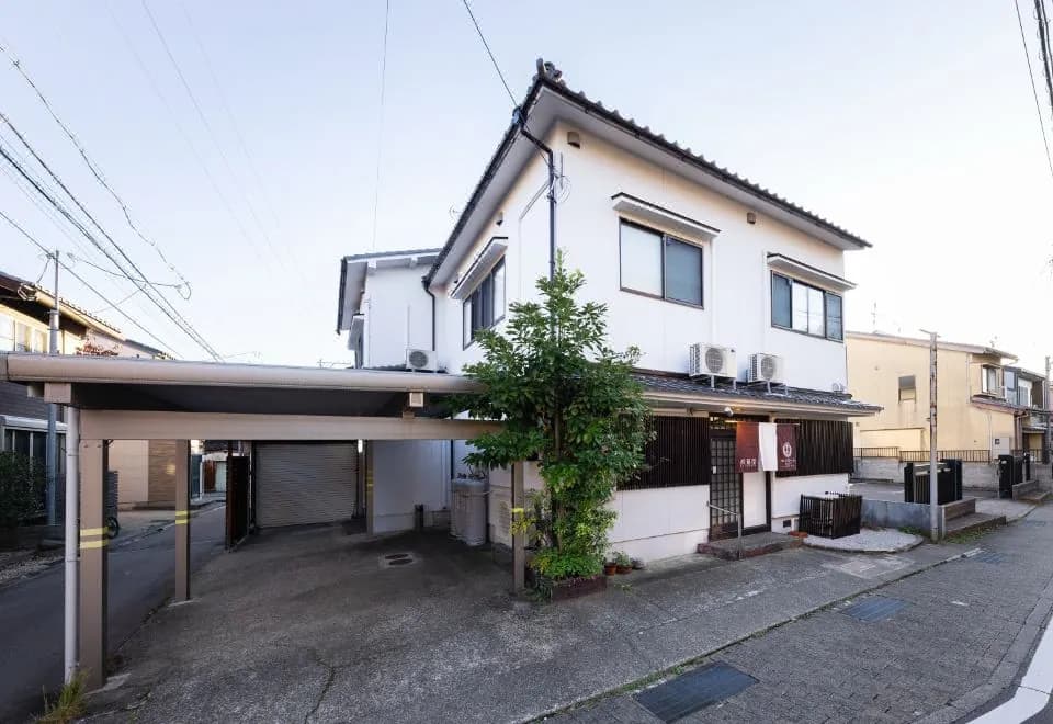 Hatagoya Yuimaru EAST