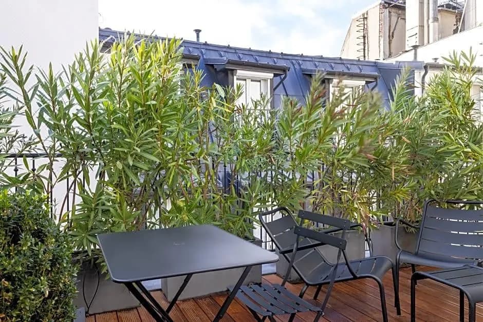 Amiot Hotel Paris