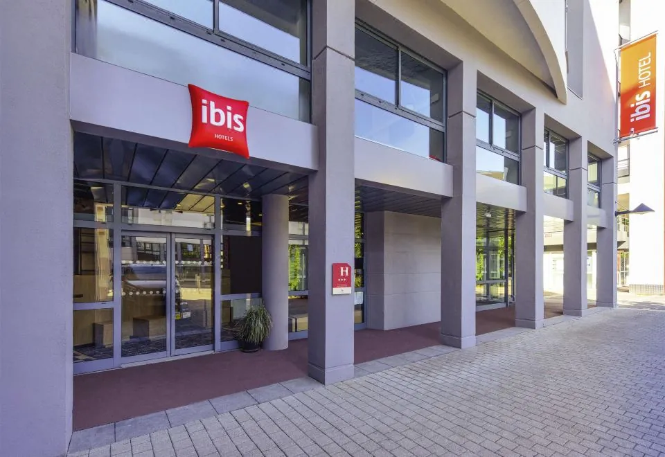 Ibis Annecy - Cran-Gevrier