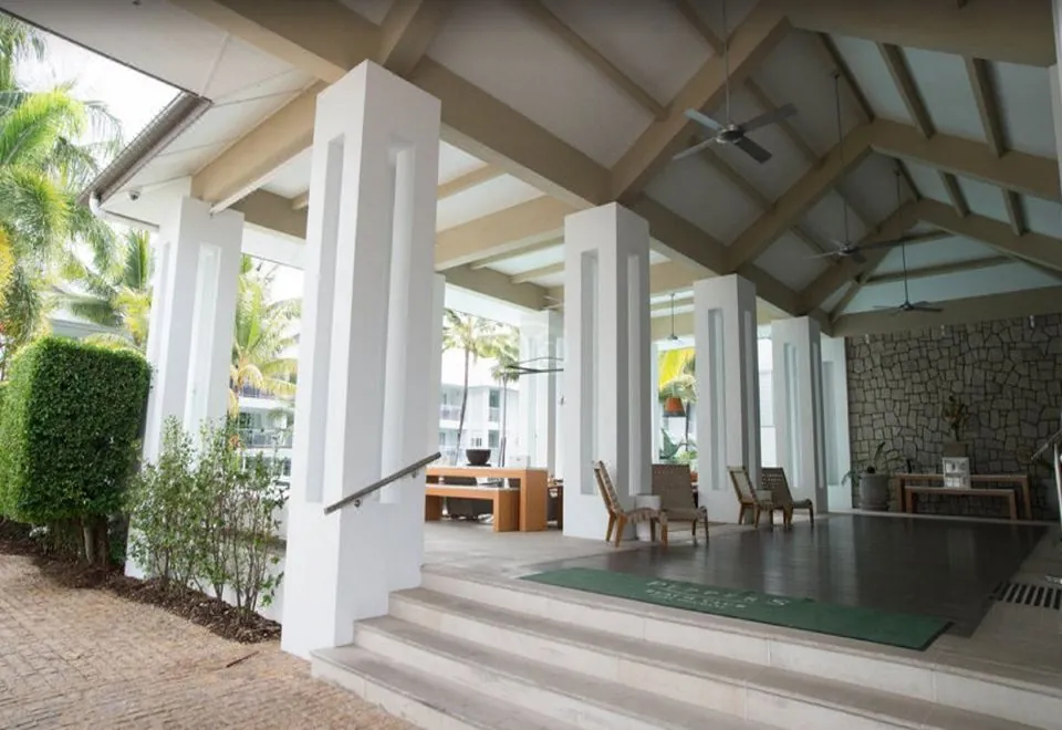 Peppers Beach Club