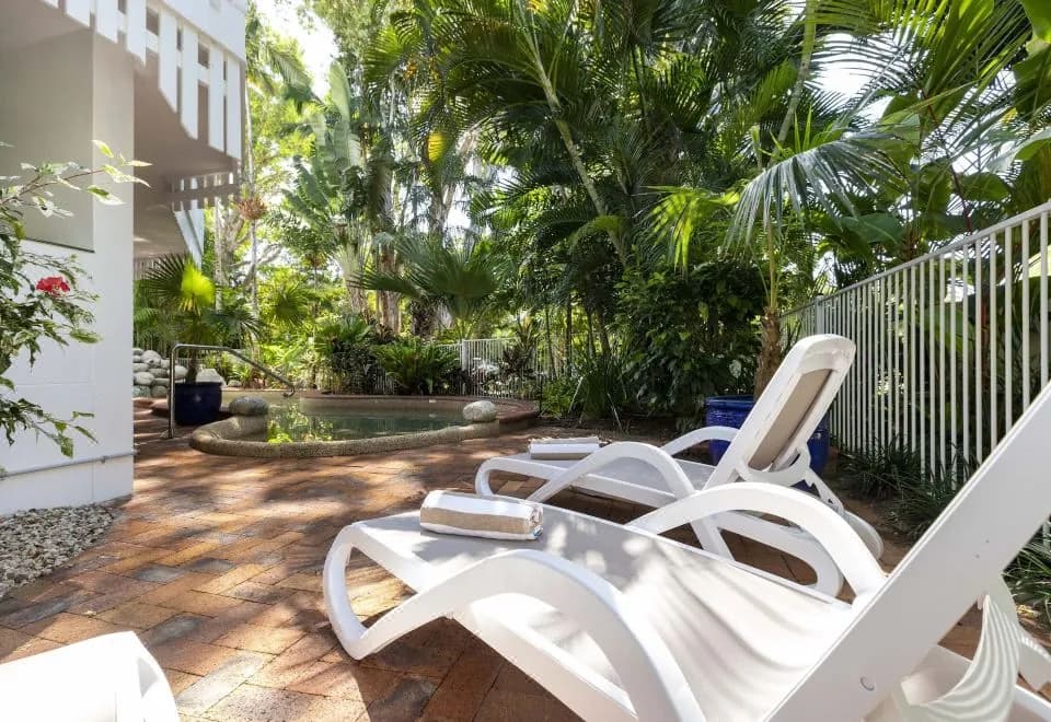 The White House Port Douglas