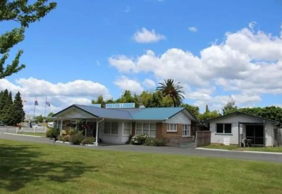 Fairy Springs Motel