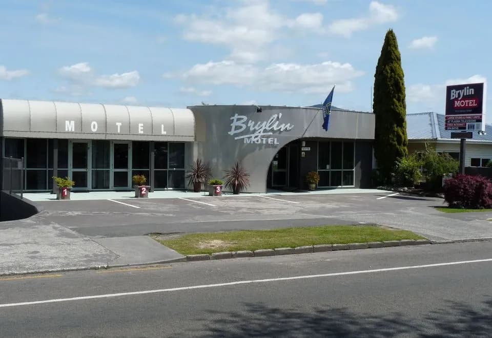 Brylin Motel