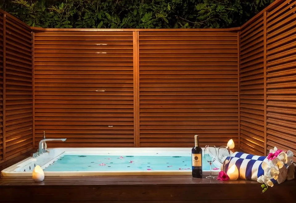 Clove Villa
