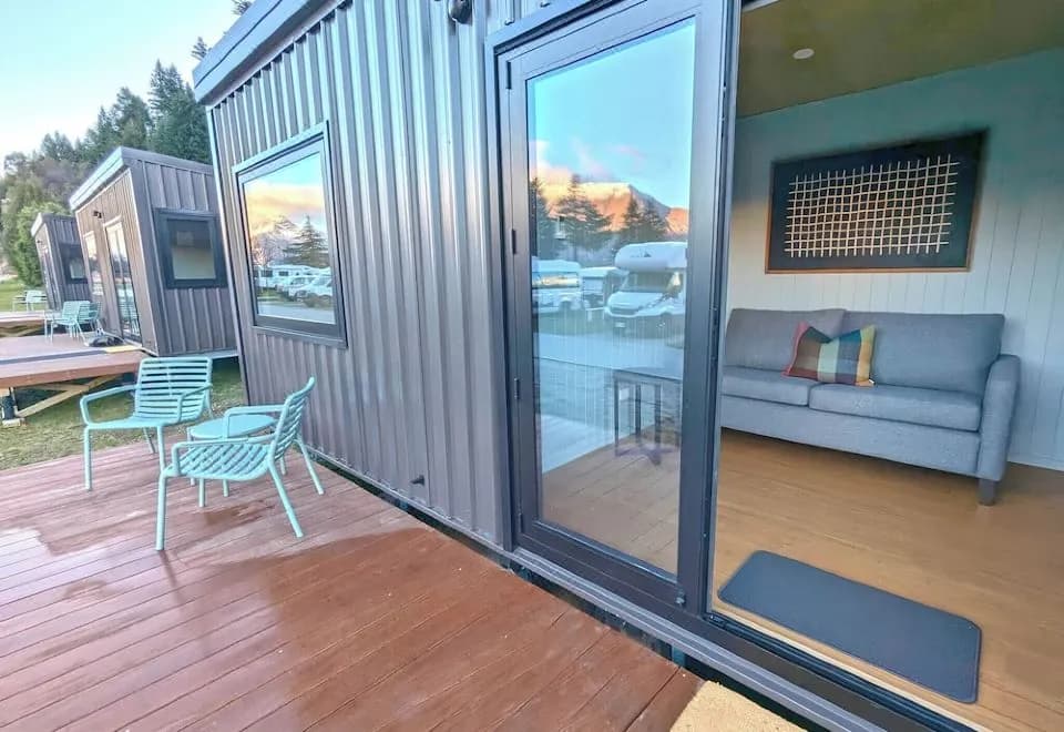 Queenstown Lakeview Holiday Park